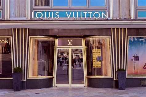 Luxe winkelen Keulen (8 Winkels): Louis Vuitton, Bulgari, 